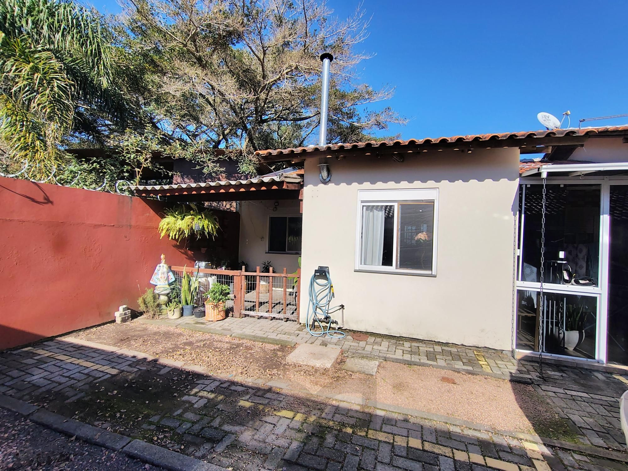 Casa 2 dormitórios com vaga de garagem, bairro Ponta Grossa, Porto Alegre — foto 15