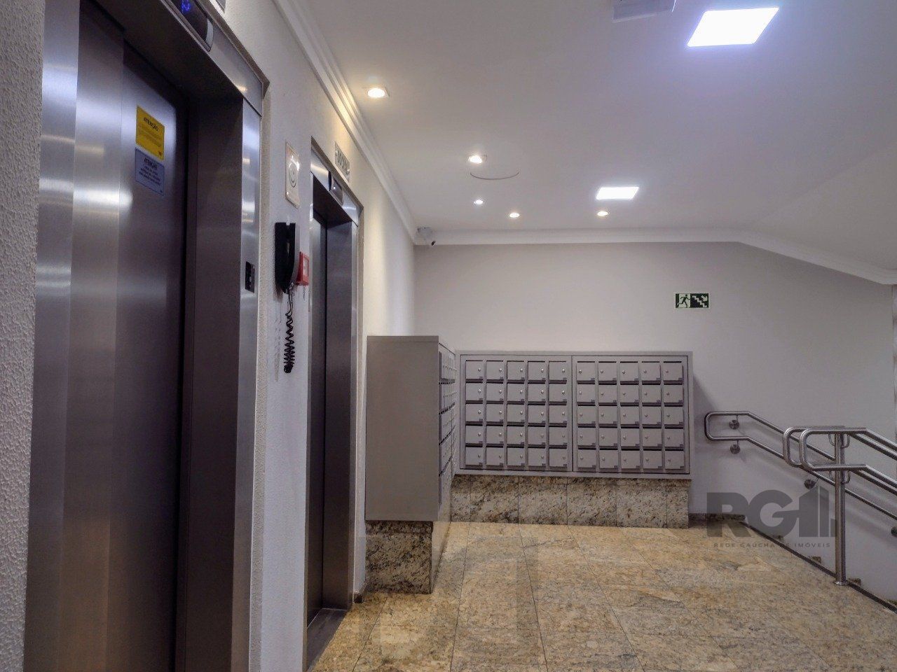 Ótimo apartamento 01 dormitórios com 53,50 m² - com churRasqueira no CENTRO HISTÓRICO — foto 7