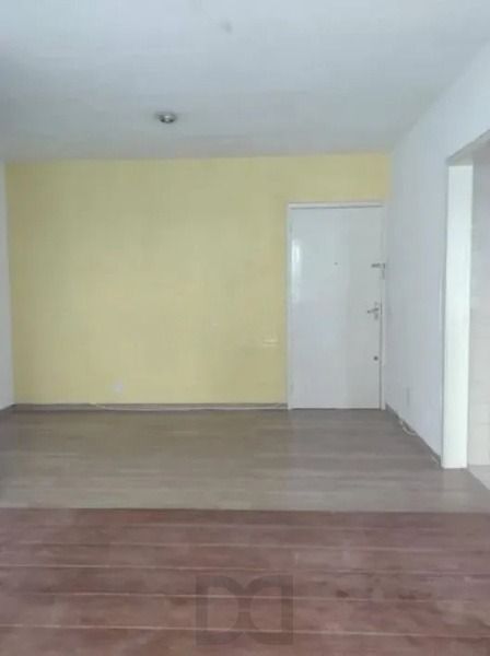 Apartamento de 1 dormitório desocupado ,com 1 vaga rotativa ! — foto 5