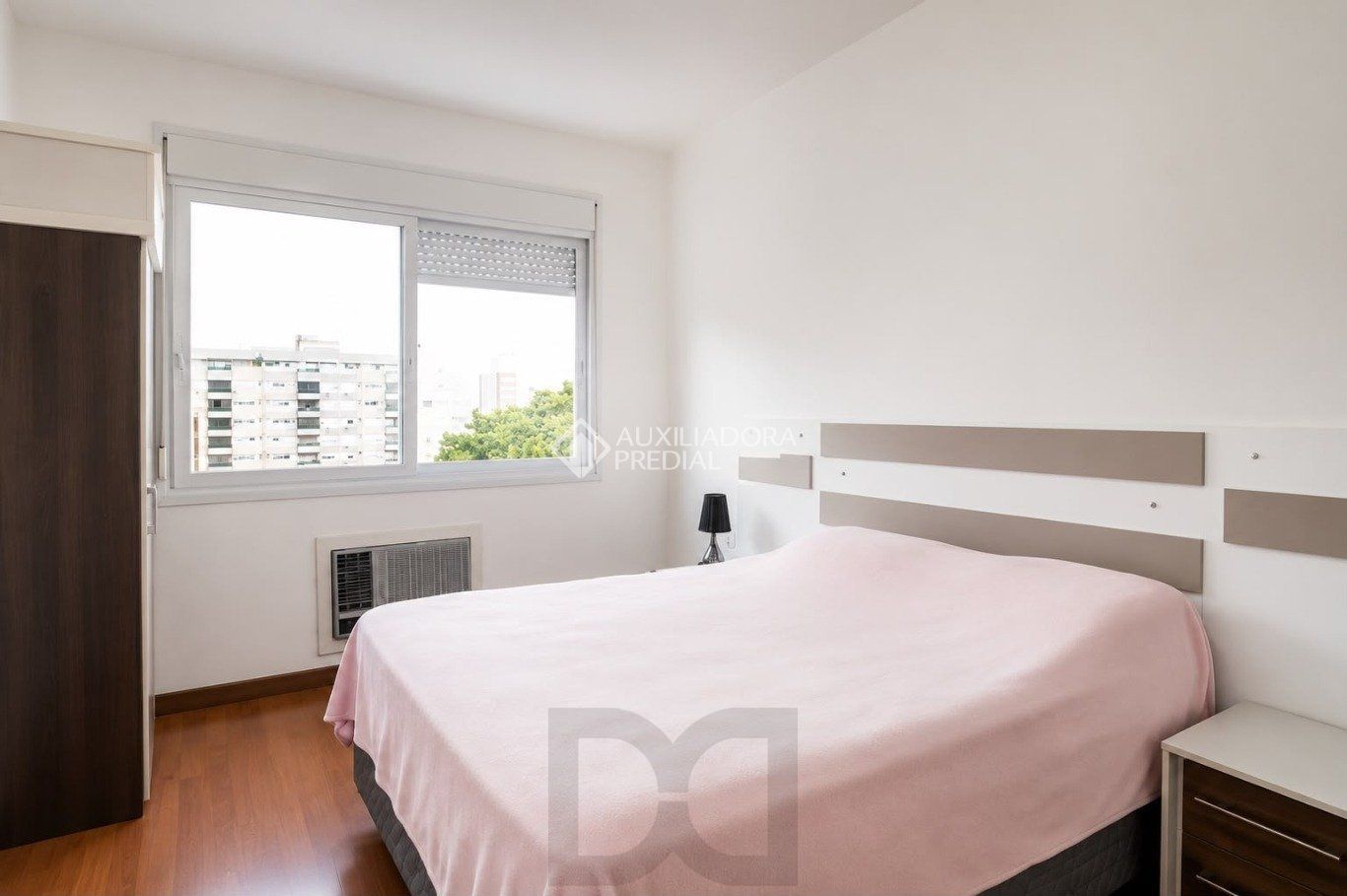 Apartamento, 2 dormitórios, area de serviço, bairro Petropolis, Porto Alegre/RS — foto 11