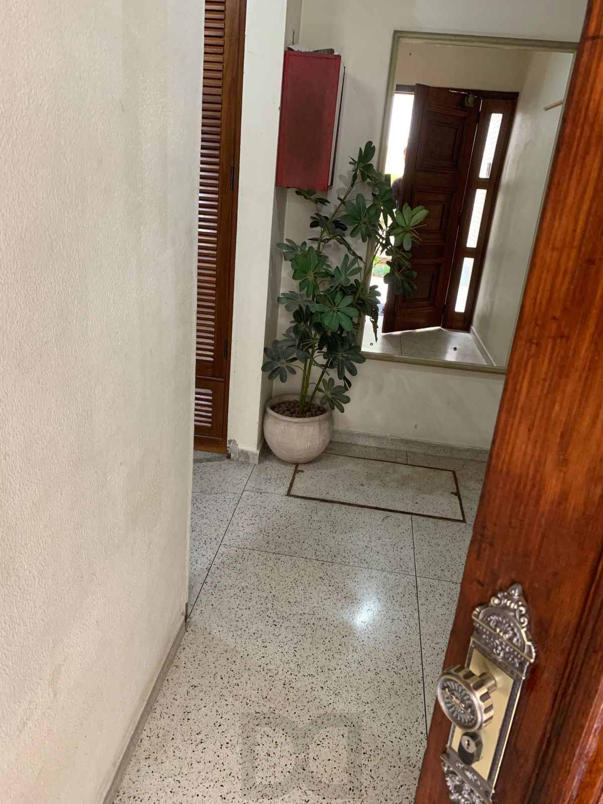 Apartamento 3 dormitórios com 2 banheiros e garagem no Menino Deus — foto 30