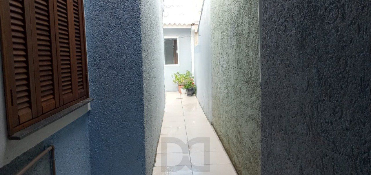 Casa com 02 dormitorios, 01 Banheiro social no Bairro:Hipica — foto 21