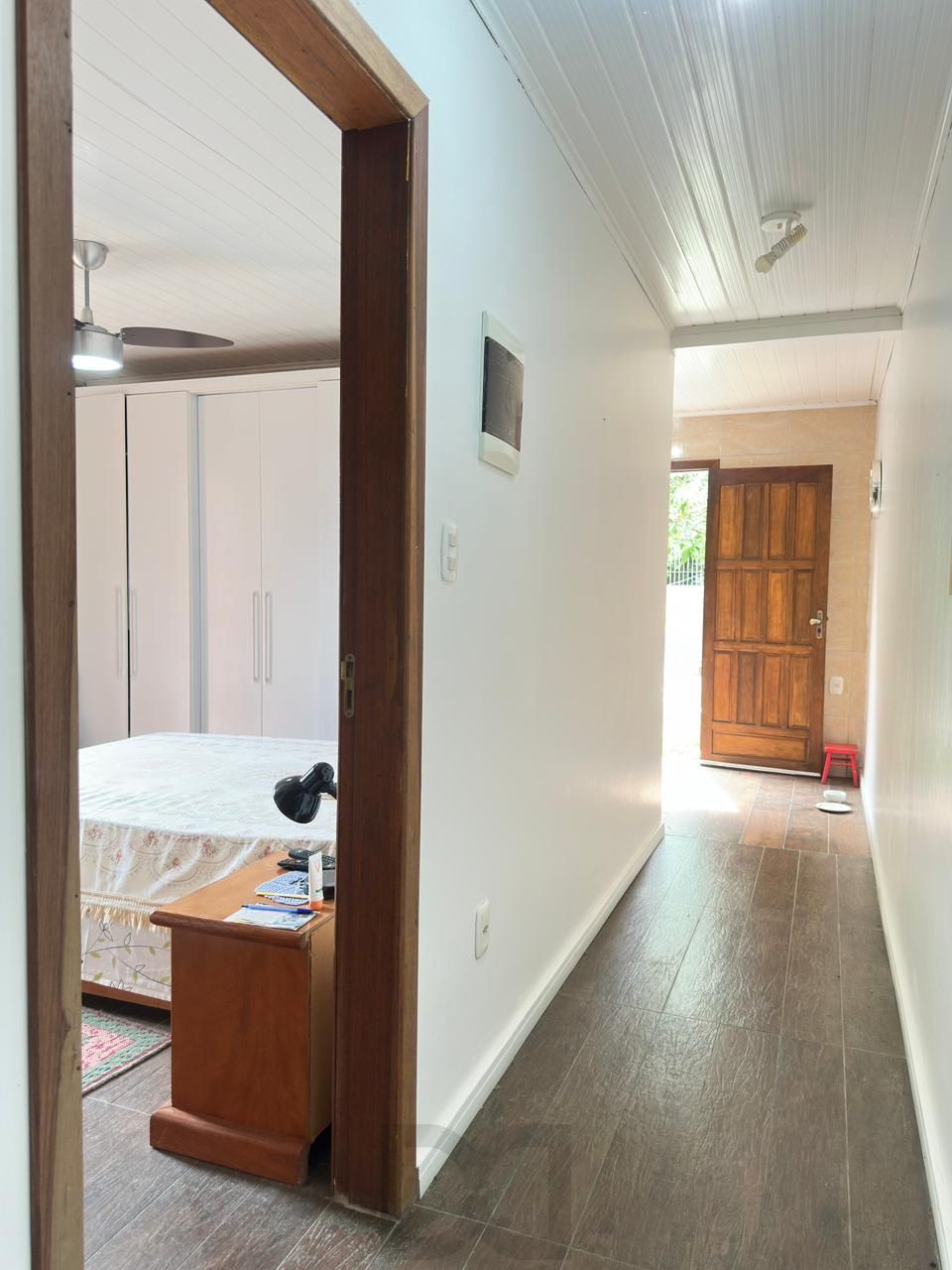 Casa de alvenaria toda reformada e mobiliada no bairro Lami — foto 10
