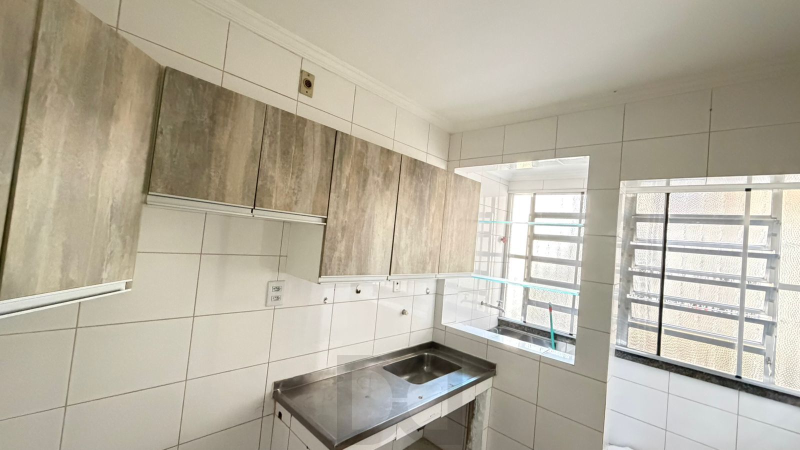 Apartamento de 2 dormitórios com vista para o Marinha no bairro Menino Deus em Porto Alegre/RS — foto 13