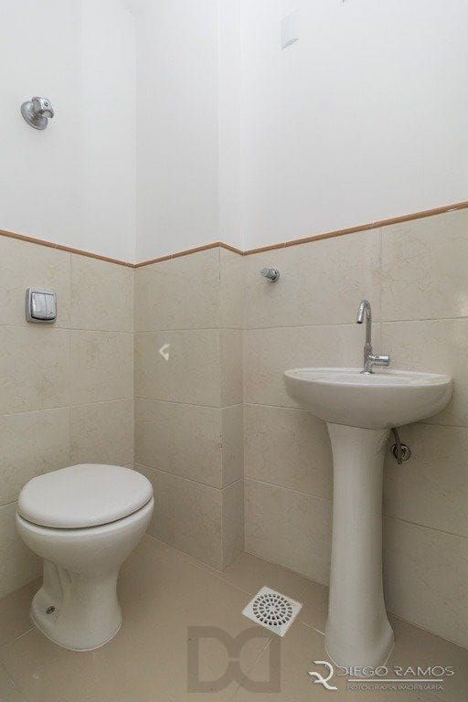 Apartamento de 02 quartos, sendo 01 com Ar condicionado, no bairro Centro Histórico em Porto Alegre/RS. — foto 13