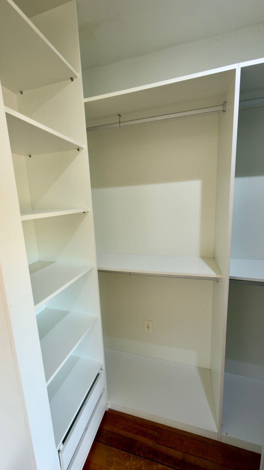 Casa com 02 quartos e 02 vagas no Bairro Jardim Itu em Porto Alegre — foto 17