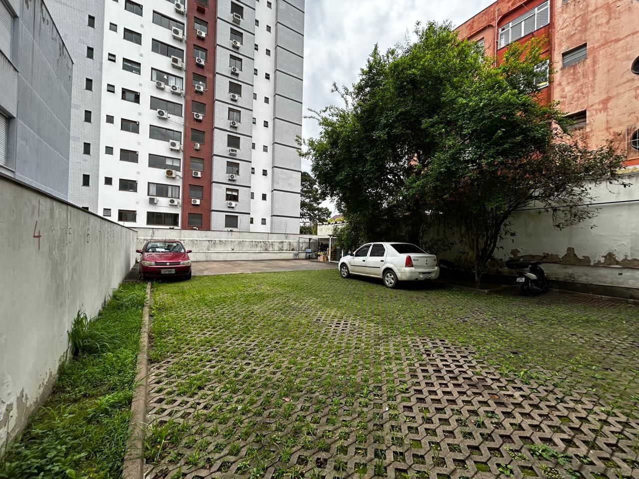 PRÉDIO COMERCIAL A VENDA COM PÉ DIREITO DUPLO E ESTACIONAMENTO, BAIRRO CRISTO REDENTOR, PORTO ALEGRE, RS — foto 14