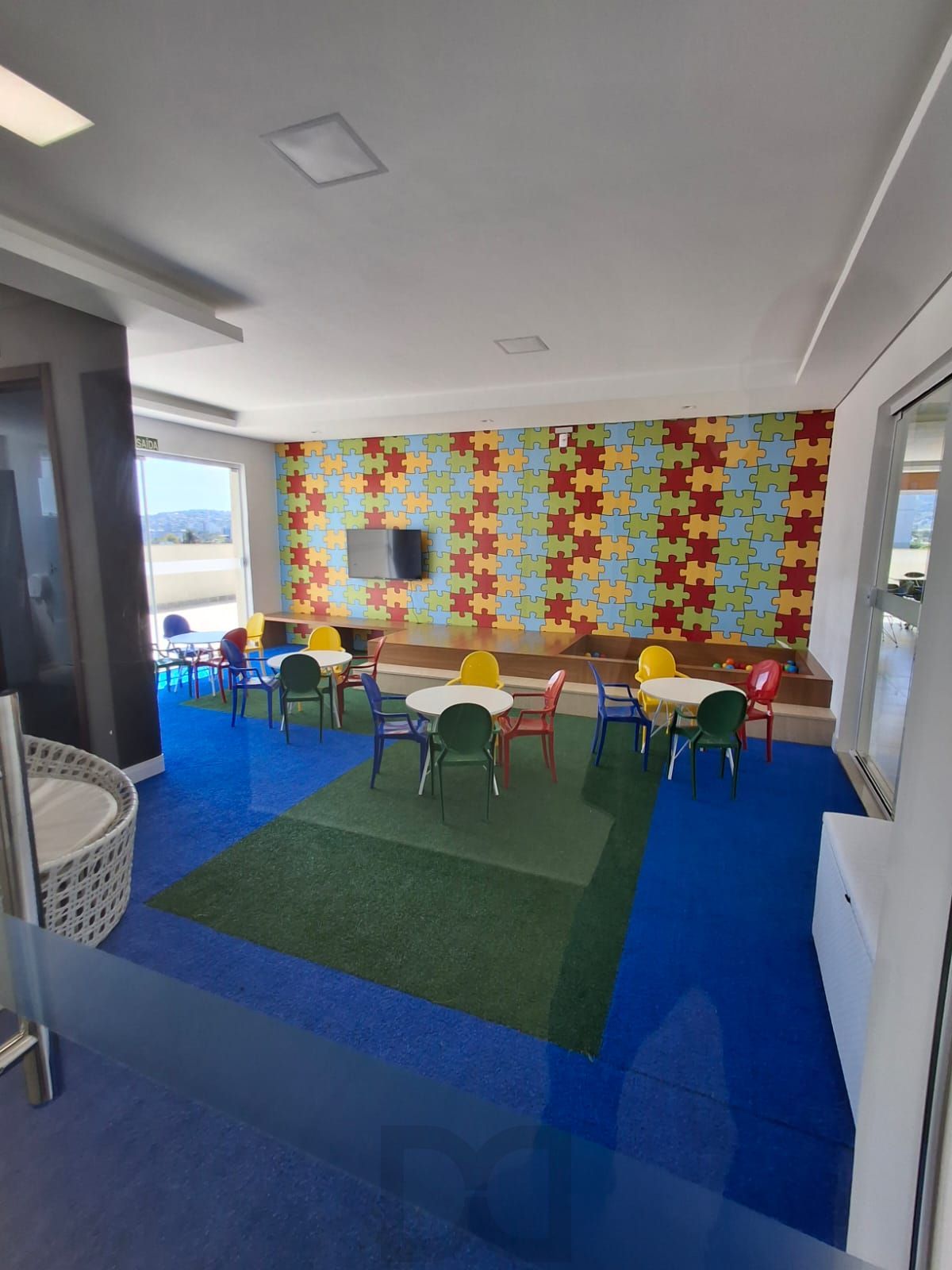 Apartamento de 2 dormitórios com suíte e 1 vaga escriturada ! — foto 13
