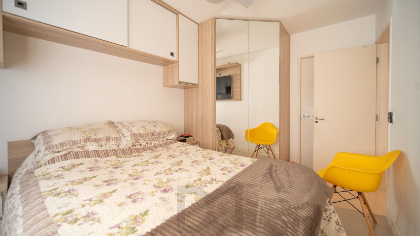 Apartamento 2 dormitórios com suíte, vaga coberta, bairro Glória, Porto Alegre — foto 18