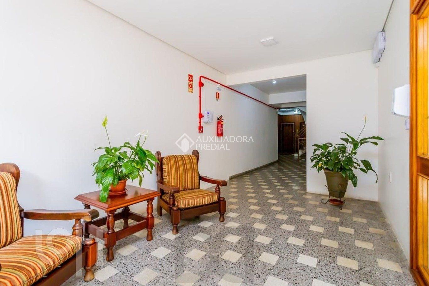 Apartamento, 2 dormitórios, area de serviço, bairro Petropolis, Porto Alegre/RS — foto 19
