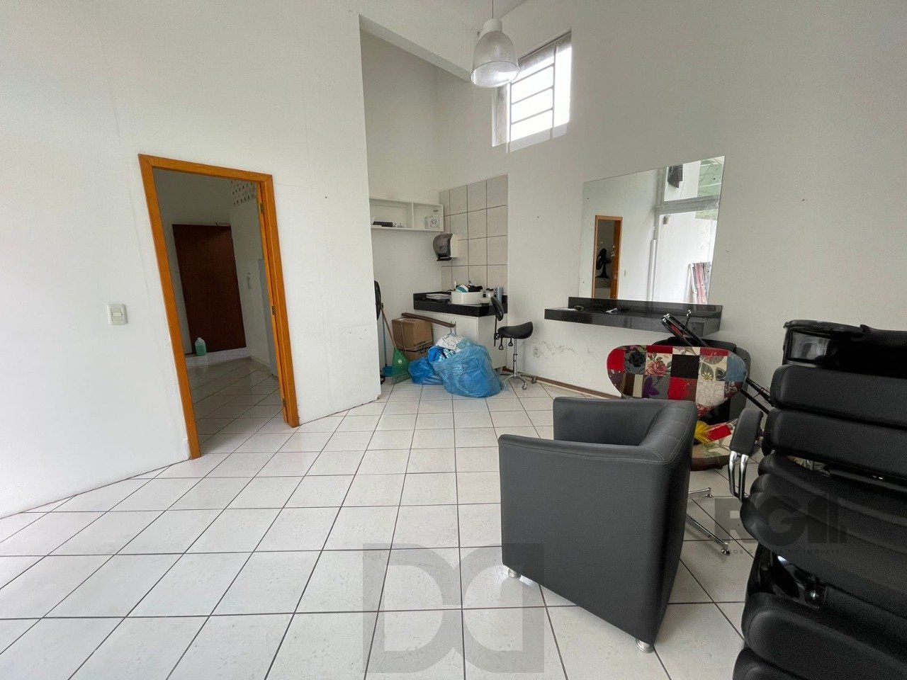 Prédio comercial 225m², com 5 lojas individuais, pé direito alto Vila Conceição. — foto 13