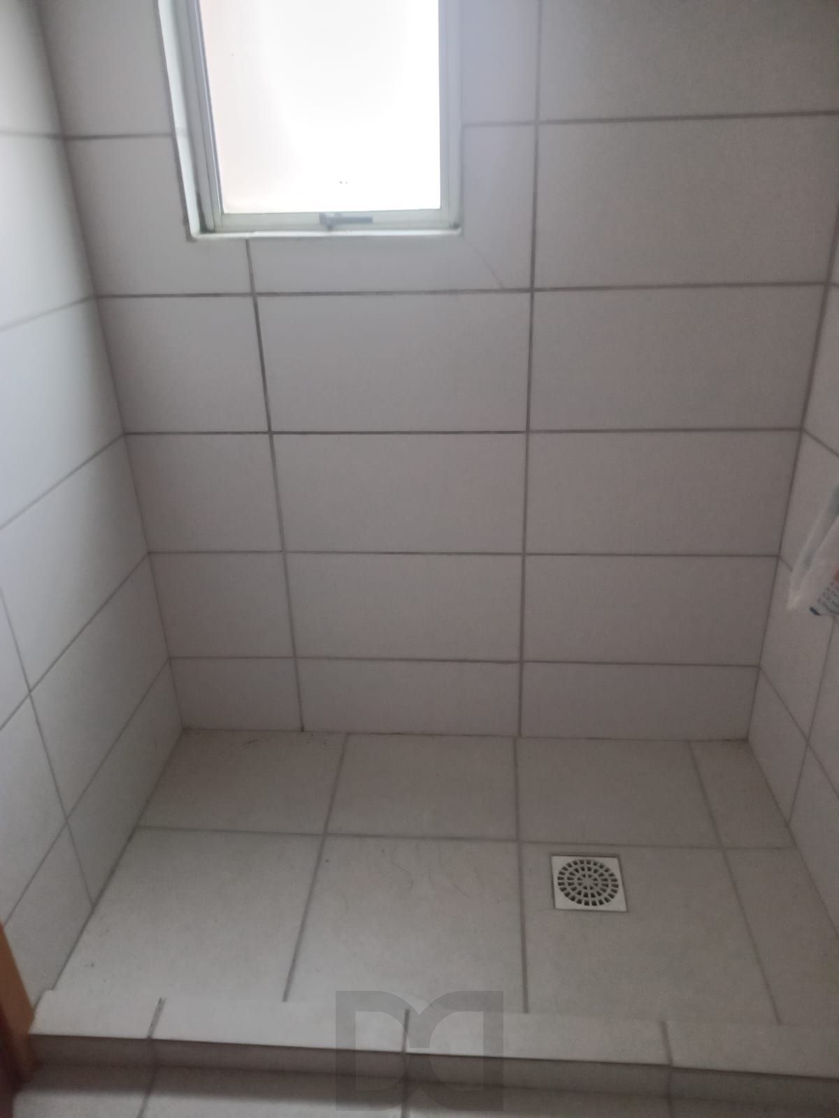 Apartamento de 2 dormitórios , ultimo andar sem elevador ! — foto 9