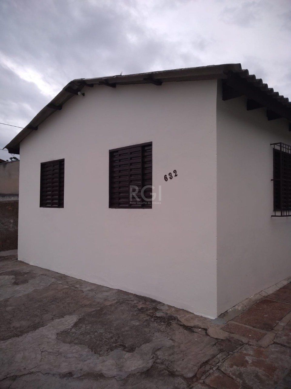 Duas casas no mesmo terreno no bairro Rubem Berta — foto 23