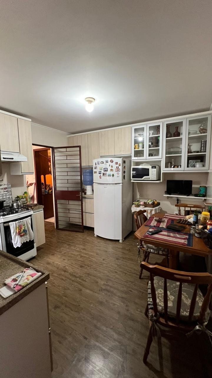 Apartamentos com 5 quartos, 2 suítes, 4 vagas de garagem, no bairro Santana, Porto Alegre/RS — foto 21