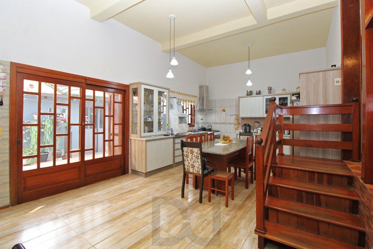 Casa para Venda - 339m², 3 dormitórios, 2 vagas - Vila Nova, Porto Alegre — foto 8