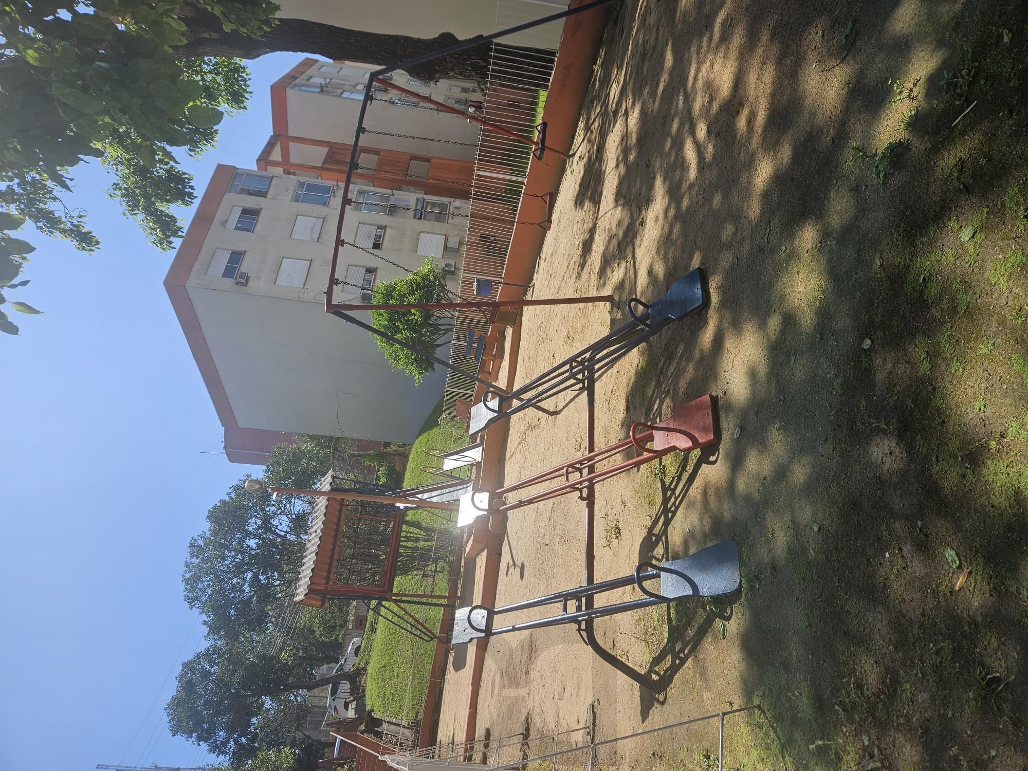 Apartamento 2 dorm, 1Banh, vaga, reformado, cond Paretê, Teresópólis, Porto Alegre — foto 32