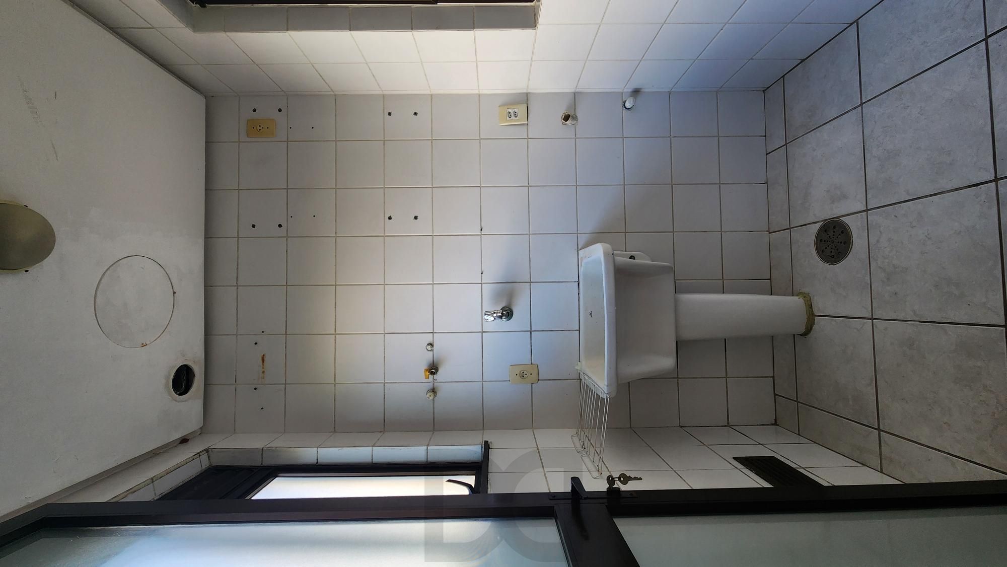 Apartamento de 103m² com 3 dormitórios, 1 suíte e 2 Vagas no Bairro Petrópolis — foto 11