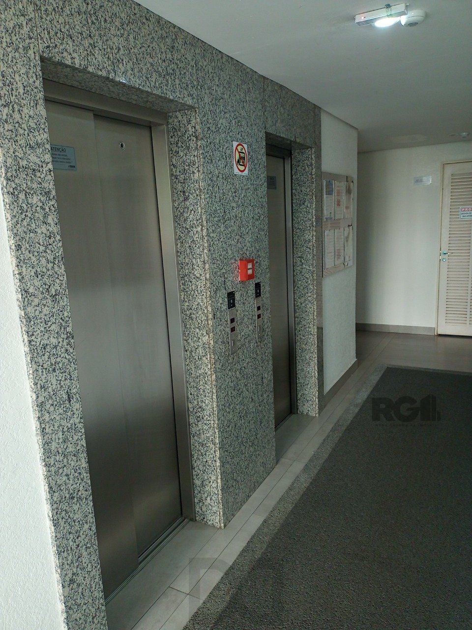 APARTAMENTO, 3 DORMITÓRIOS, 1 SUÍTE, 1 VAGA, BAIRRO CAMAQUÃ, PORTO ALEGRE-RS — foto 52