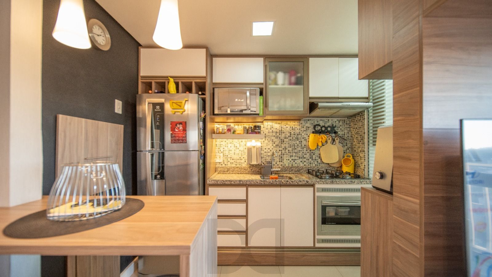 Apartamento 2 dormitórios com suíte, vaga coberta, bairro Glória, Porto Alegre — foto 6