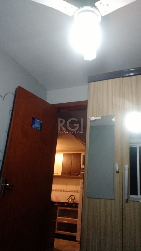 Apartamento para Venda - 40m², 2 dormitórios, 1 vaga - Lomba do Pinheiro — foto 17