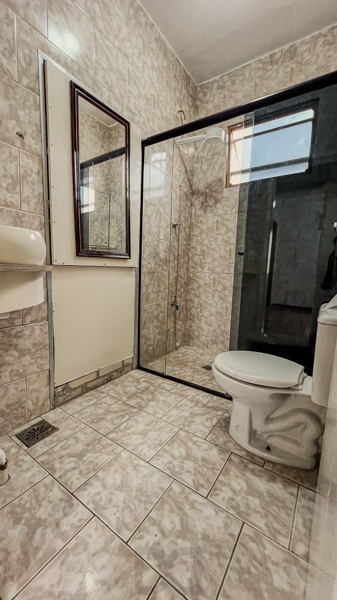 Apartamento com 02 quartos e 01 vaga, no Bairro Navegantes em Porto Alegre — foto 33