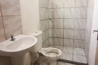 Apartamento com 02 quartos e 01 vaga no Bairro Restinga em Porto Alegre — foto 9