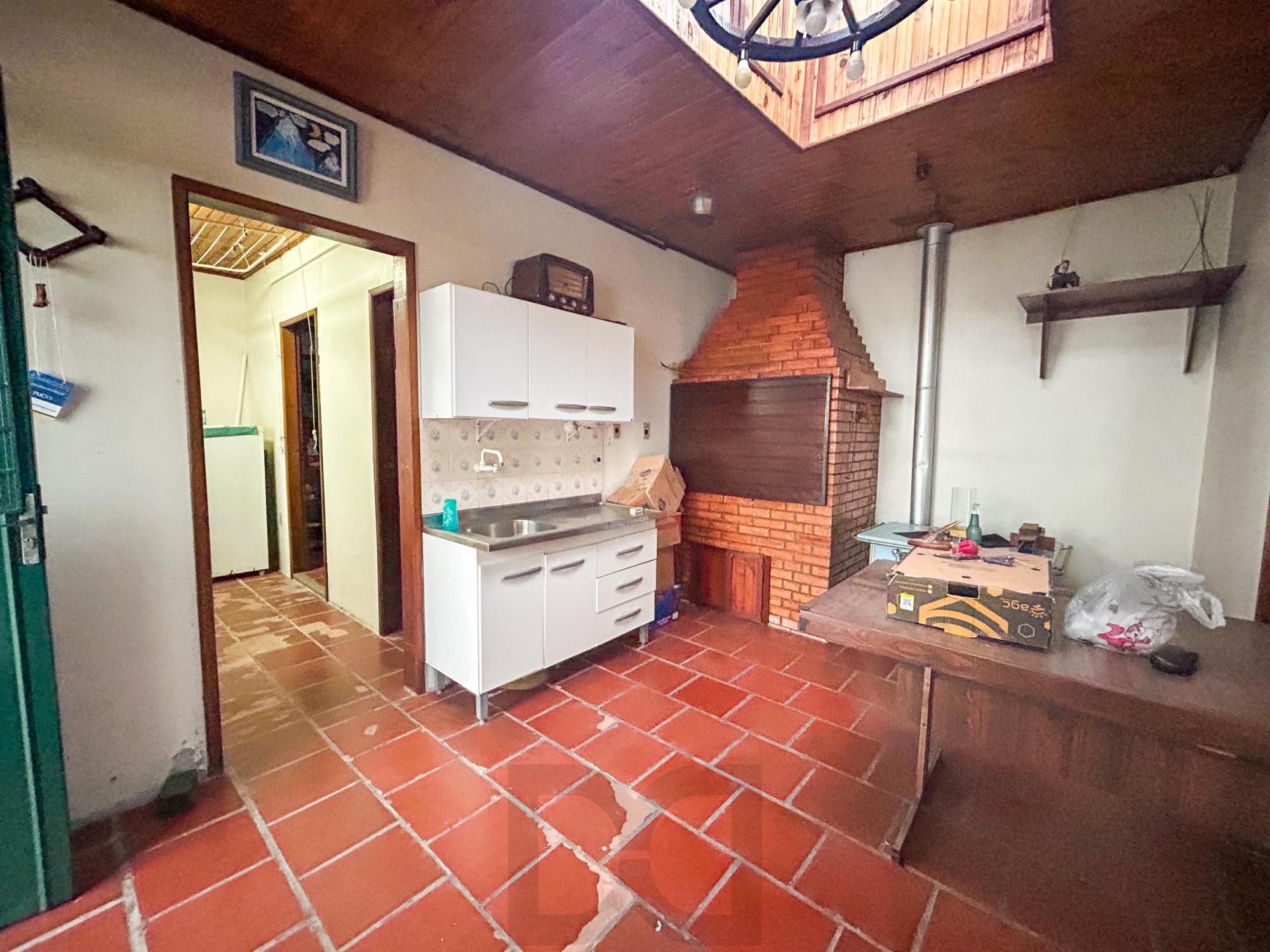 Casa Residencial com 3 Quartos, sendo 1 suíte e 3 Banheiros, no Bairro Santa Teresa em Porto Alegre, RS — foto 35