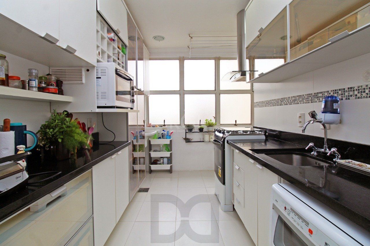 Apartamento 2 dormitórios, no bairro Floresta, Porto Alegre/RS — foto 8