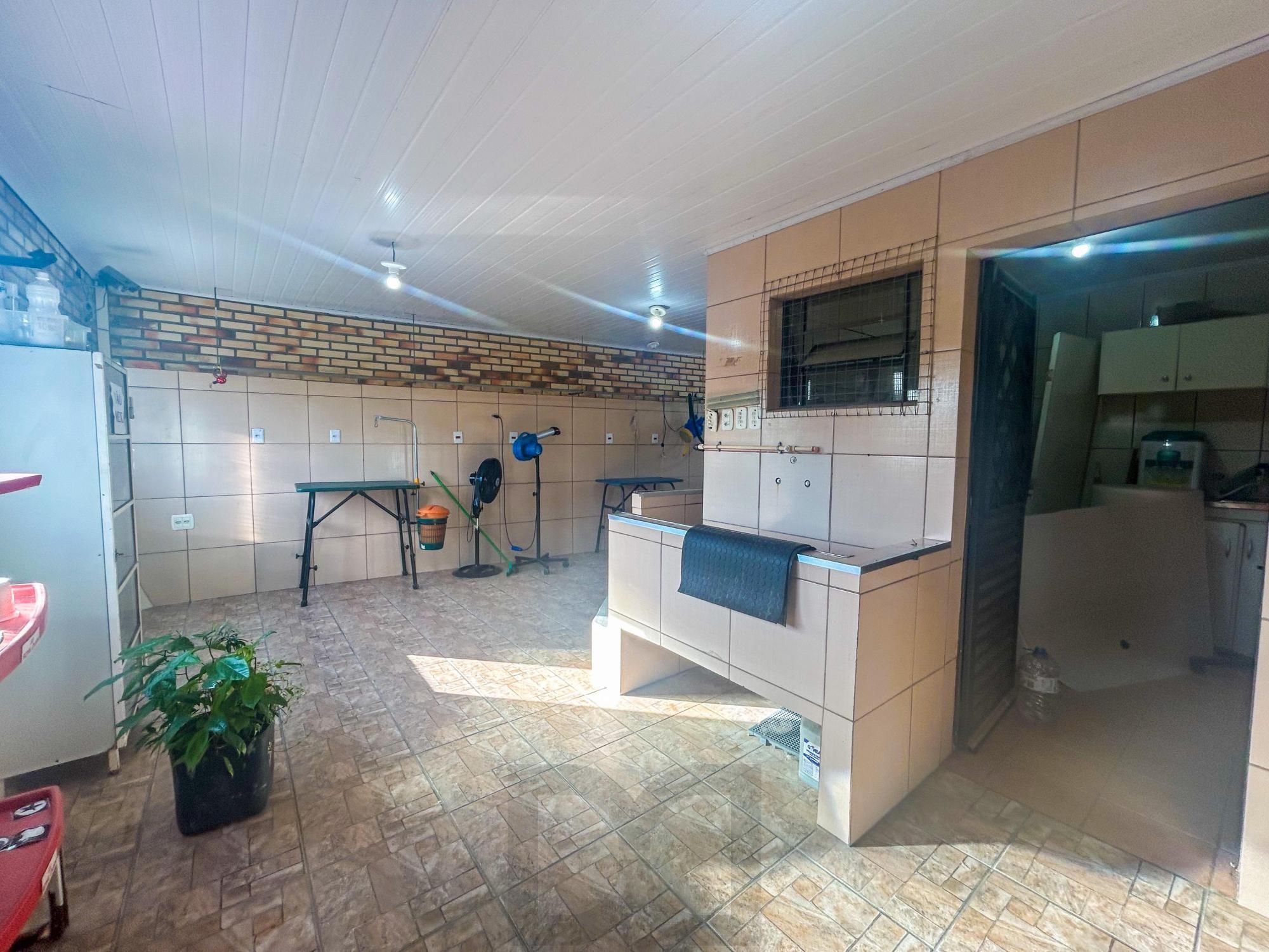 Ponto Comercial no Bairro Menino Deus. — foto 9