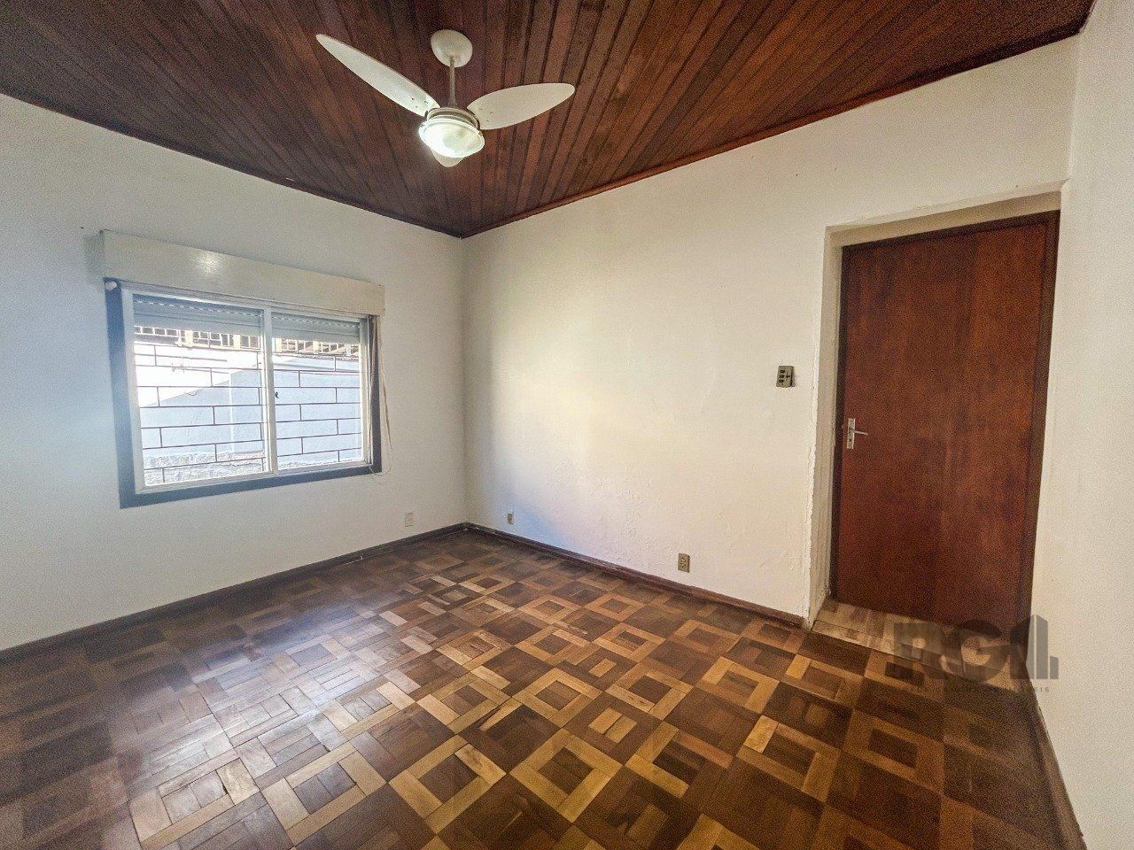 Casa 03 quartos, peças amplas, 03 dormitórios, salão de festas -3 vagas - Cavalhada — foto 22