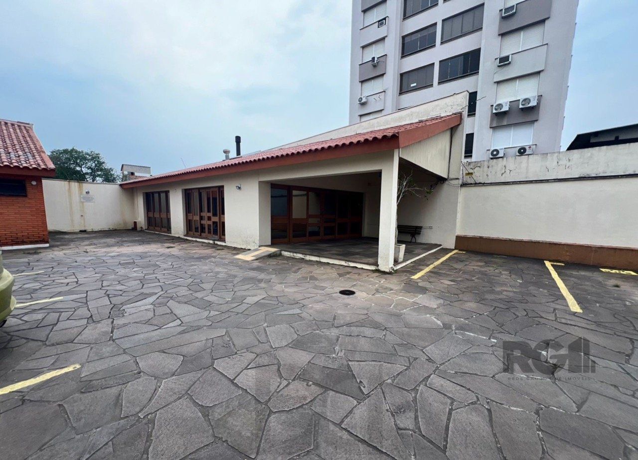Apartamento 2 dormitórios mobiliado no bairro Partenon. — foto 25