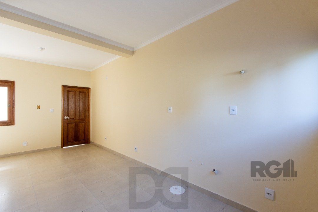 LINDA CASA EM CONDOMÍNIO JUNTO À NATUREZA — foto 12
