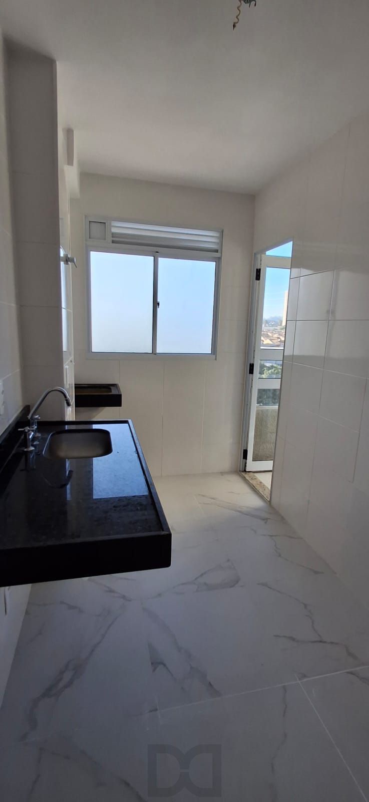 Apartamento 2 dormitórios, suíte, sacada com churrasqueira, 1 vaga, Jardim Itu, Porto Alegre — foto 6