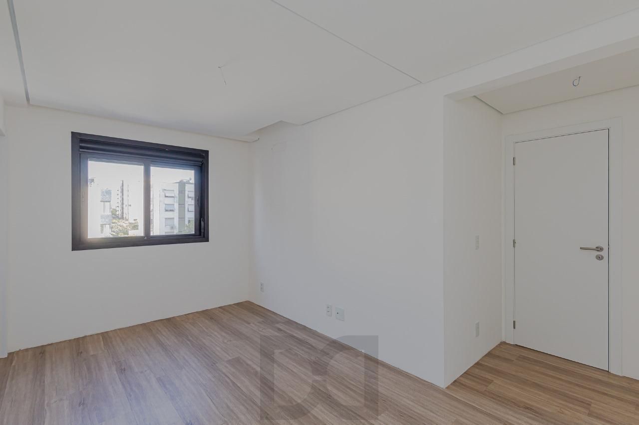 APARTAMENTO, 2 DORMITÓRIOS, 2 SUÍTES, VARANDA, VAGA DE GARAGEM, BAIRRO MENINO DEUS, PORTO ALEGRE/RS — foto 12