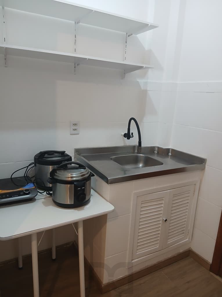 Apartamento com 01 quarto no Bairro Cidade Baixa — foto 6