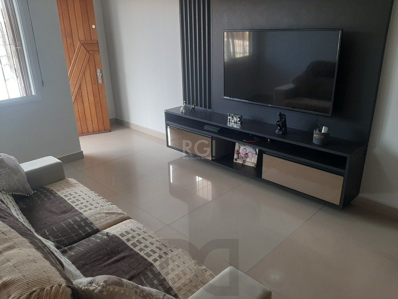 Casa com 2 quartos, 2 suítes, varanda, vaga, no bairro Aberta dos Morros, Poa/RS — foto 5