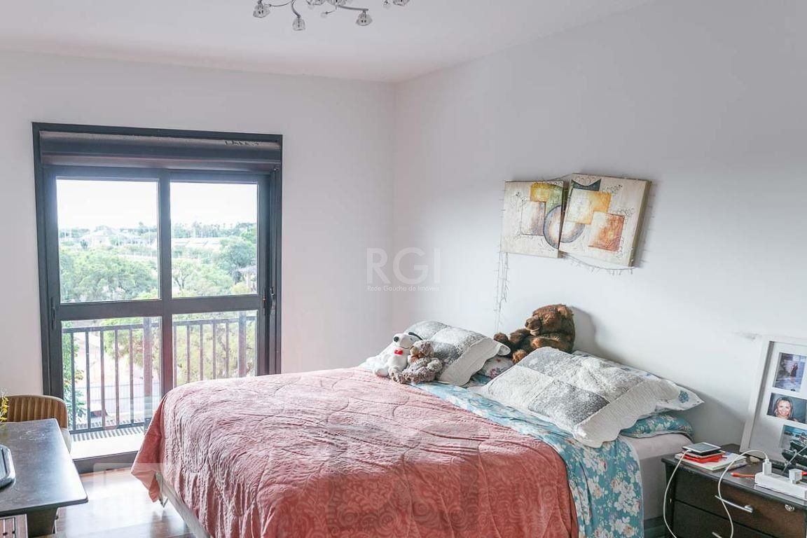 Apartamento com 3 quartos, 1 suíte, churrasqueira, 2 vagas, no bairro Cristal — foto 19