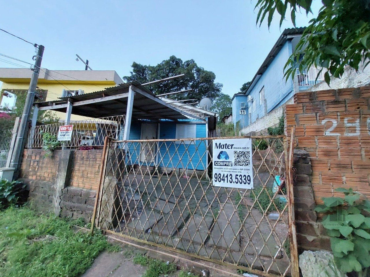 TERRENO COM CASA 2 DORMITORIOS, NO BAIRRO VILA NOVA, EM PORTO ALEGRE, RS — foto 1