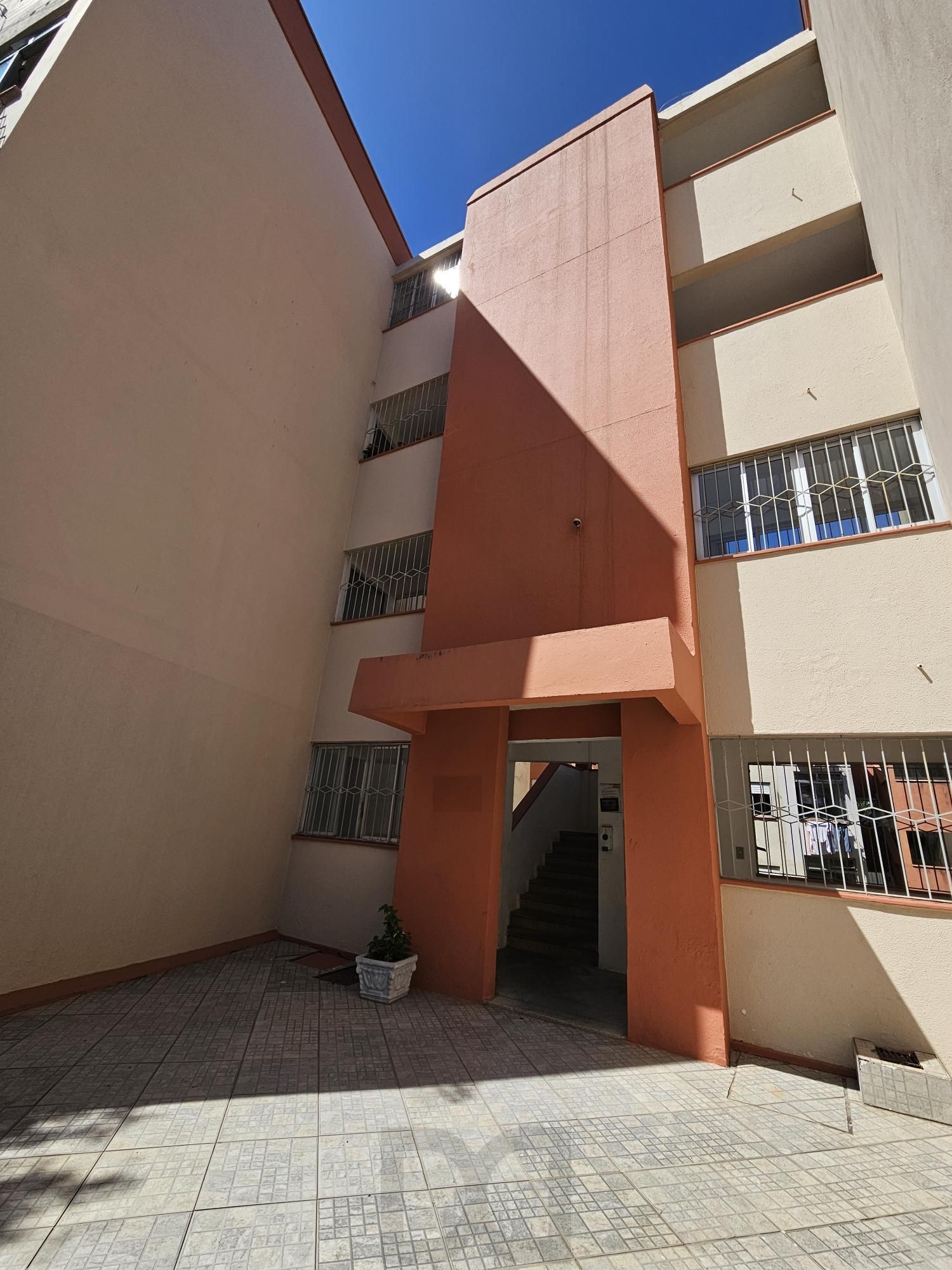Apartamento 2 dorm, 1Banh, vaga, reformado, cond Paretê, Teresópólis, Porto Alegre — foto 21