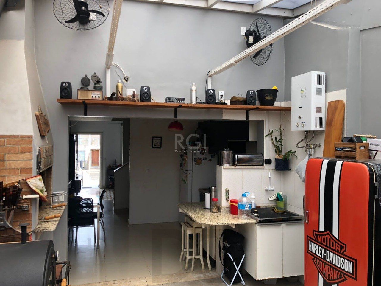 Casa com 3 dormitórios 2 suítes, área gourmet, vaga de estacionamento, Guarujá, Porto Alegre RS — foto 19