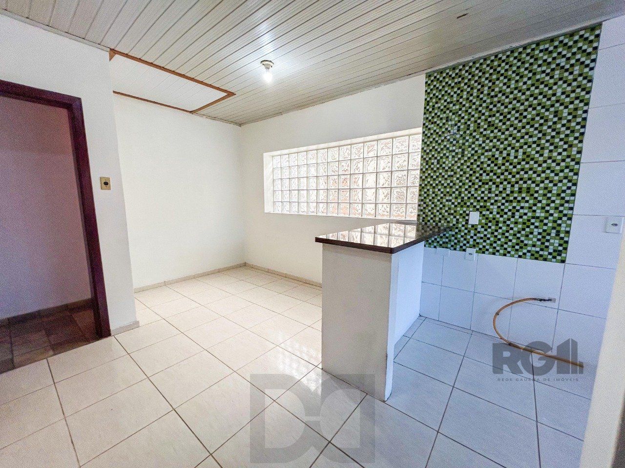 Casa 03 quartos, peças amplas, 03 dormitórios, salão de festas -3 vagas - Cavalhada — foto 12