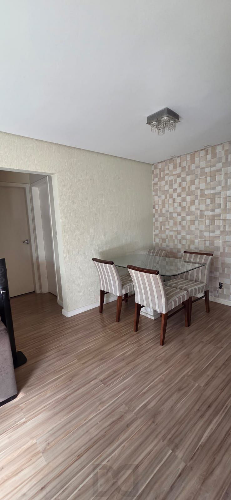 Apartamento com 02 quarto e 01 vaga no Bairro Praia de Belas em Porto Alegre — foto 3