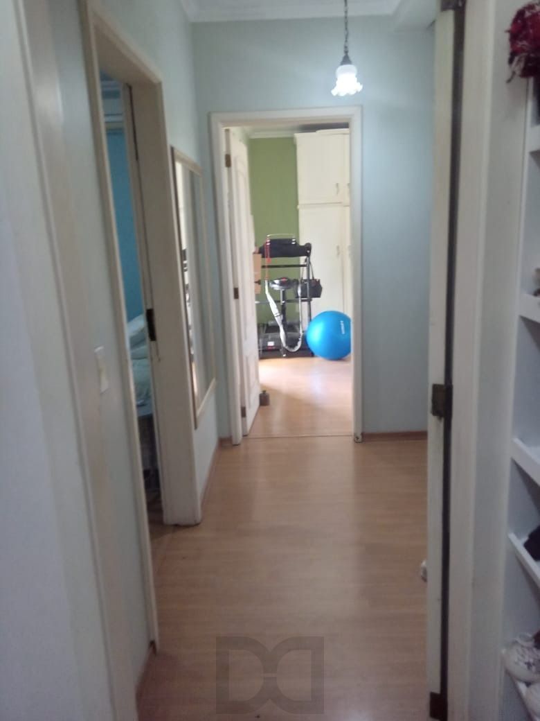 Casa sobrado Comercial e Residencial de 4 dormitórios e 6 banheiros e 5 vagas de garagem — foto 11