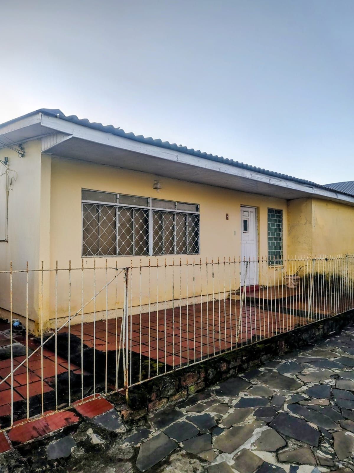 Casa em condomínio fechado no bairro Cristal em Porto Alegre/RS