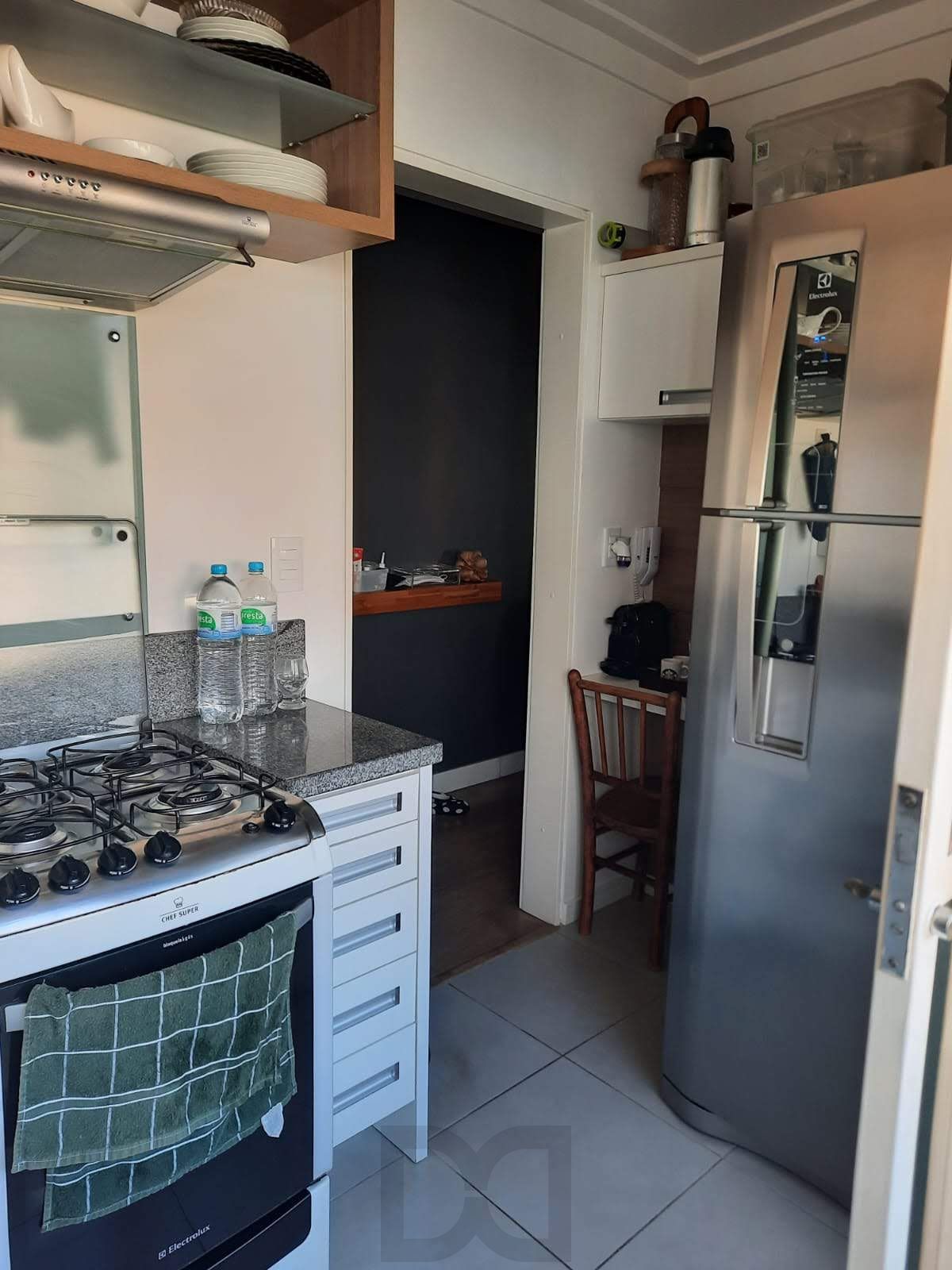 Apartamento de 1 dormitório e 1 vaga de garagem sem elevador ! — foto 13