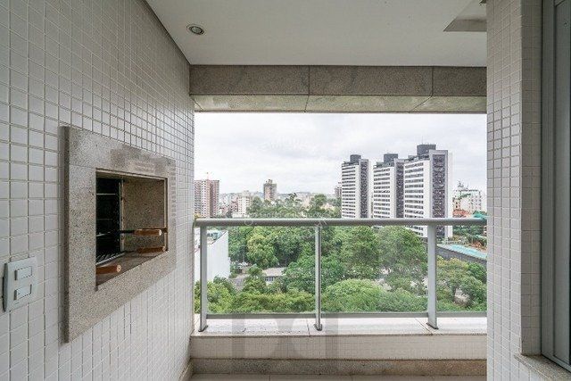 Excelente apartamento de 1 dormitório com grande infra no bairro Petrópolis — foto 1