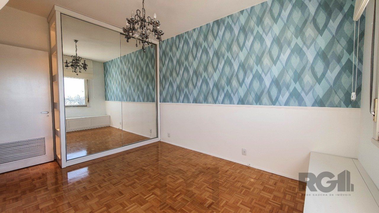 Apartamento com 4 quartos, vaga de garagem, no bairro Moinhos de Vento, Poa/RS — foto 14