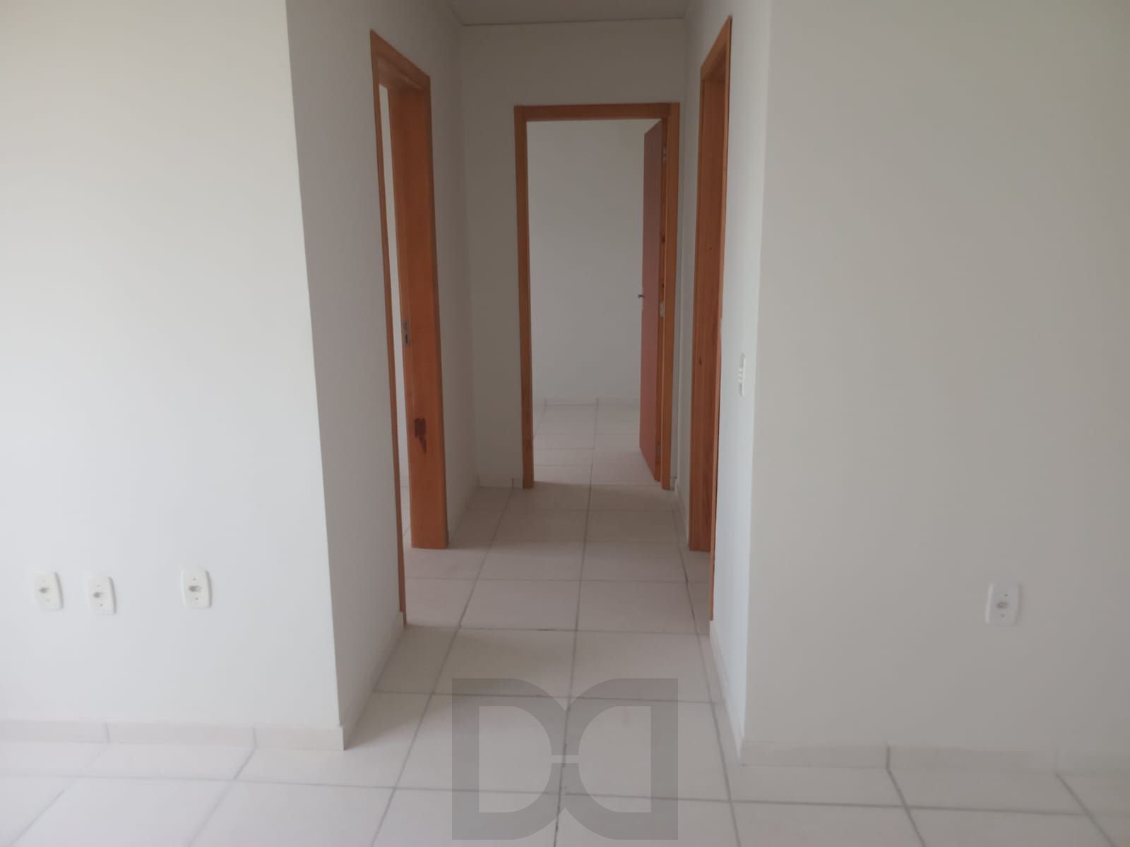 Apartamento de 2 dormitórios , ultimo andar sem elevador ! — foto 6
