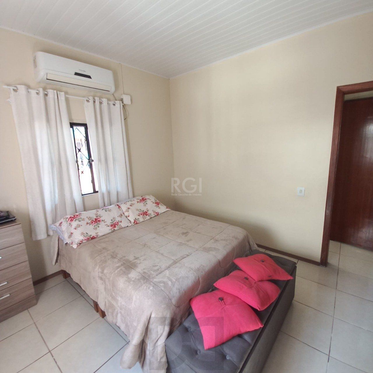 2 Casa com 4 quartos, 2 vagas de garagem, no bairro Belém Novo, Porto Alegre/RS — foto 11