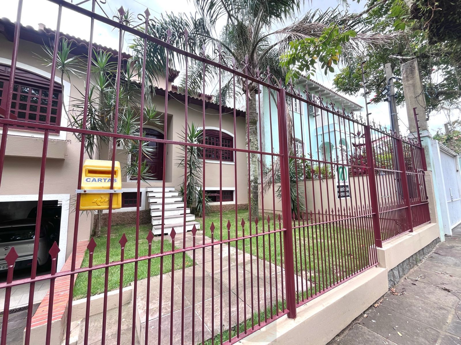 Casa com 04 quartos (01 suíte) 02 vagas no Bairro Jardim Sabará em Porto Alegre — foto 27